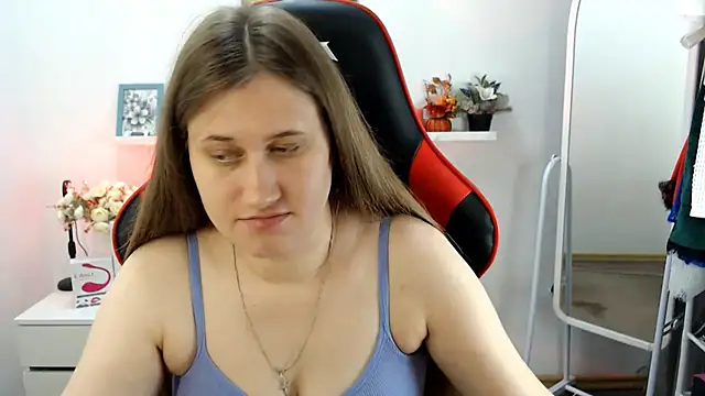 Lucky Lana online show from June 29, 2:40 am