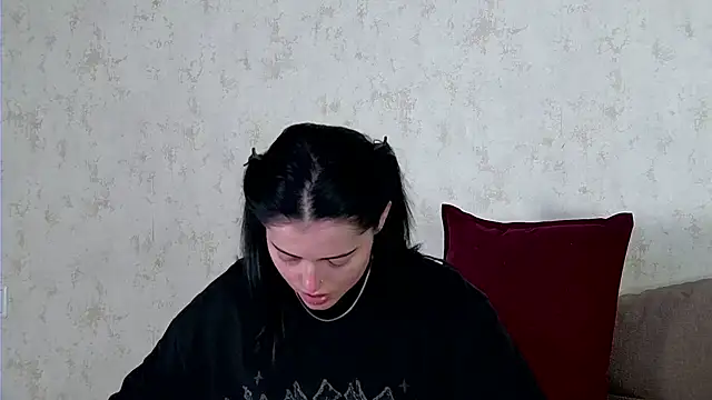 AshleyD  online show from May 10, 2:08 pm