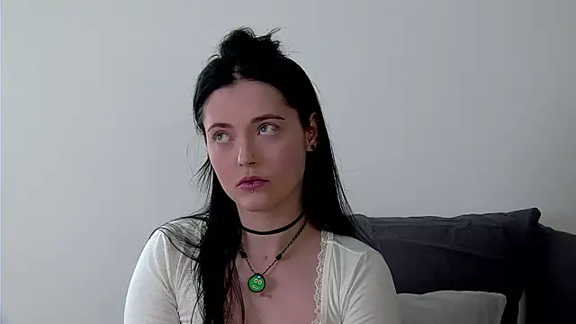 AshleyD  online show from June 11, 1:52 pm