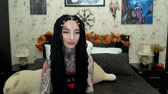 Snapshot of Velvetbat chatting on October 19, 7:21 am Velvetbat online show from October 19, 7:21 am