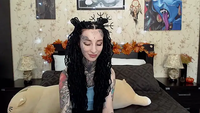 Snapshot of Velvetbat chatting on October 13, 7:11 am Velvetbat online show from October 13, 7:11 am