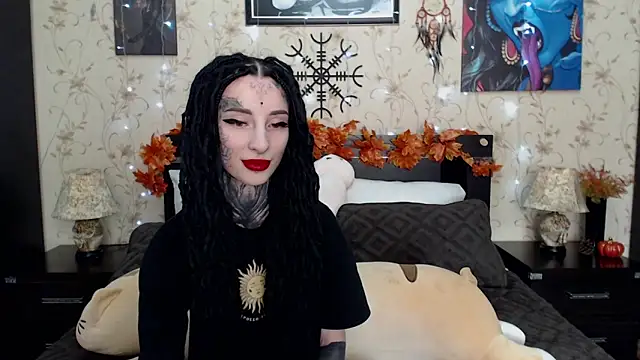 Snapshot of Velvetbat chatting on October 18, 7:11 am Velvetbat online show from October 18, 7:11 am