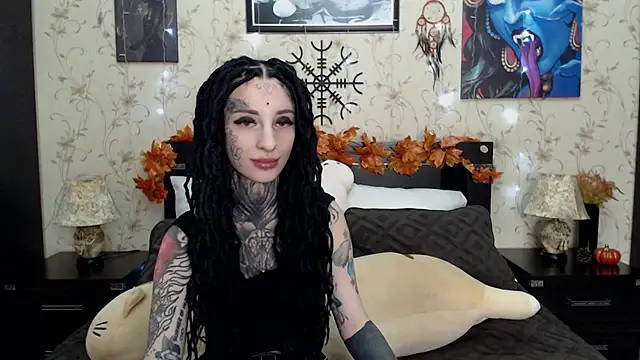 Snapshot of Velvetbat chatting on October 12, 7:00 am Velvetbat online show from October 12, 7:00 am