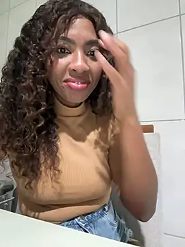 Angel tammy online show from July 6, 9:39 pm