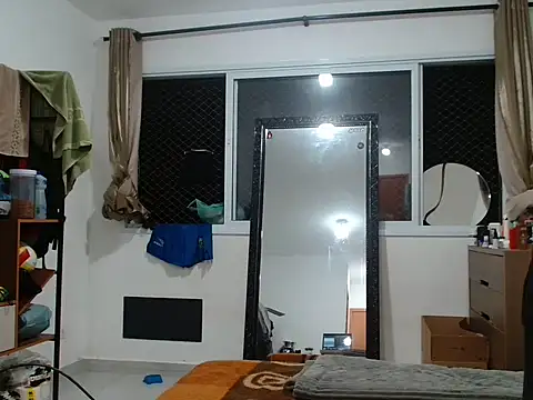 TimiidoSP011 online show from September 18, 12:09 am