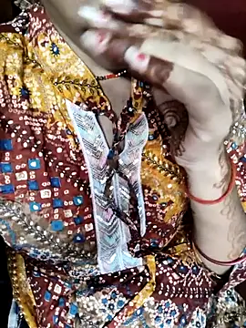 Eshwari Chopra online show from October 10, 4:17 am