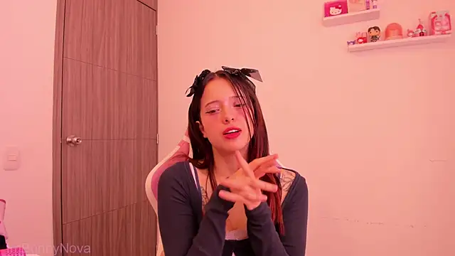 ImBunnyNova online show from June 21, 5:50 pm