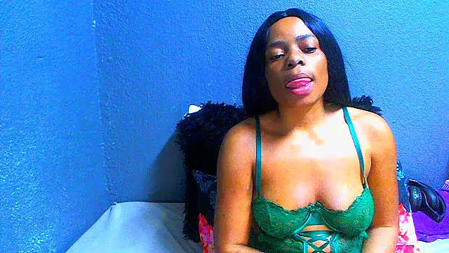 SMALLBOOBSXX online show from August 1, 5:53 am