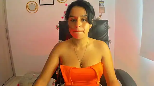 MeliSweet online show from June 14, 6:52 pm