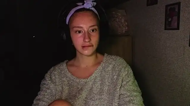 kristi ginger online show from October 9, 12:15 am