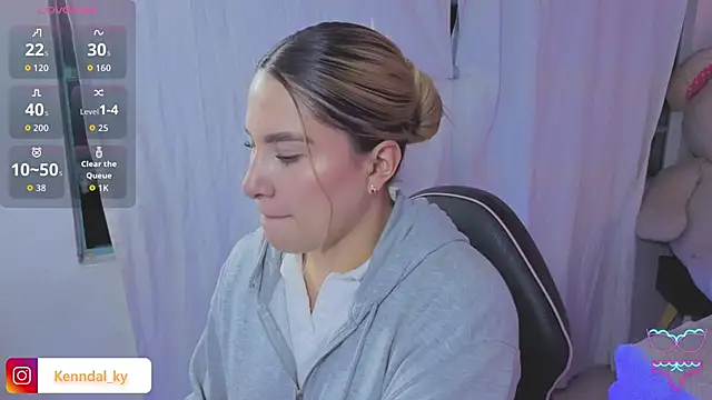 saaya tay online show from March 17, 3:21 am