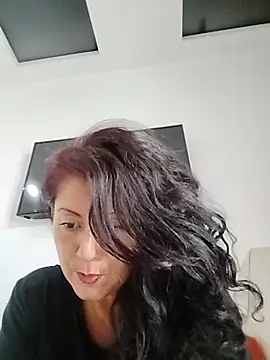 lunadicty online show from August 1, 12:56 am