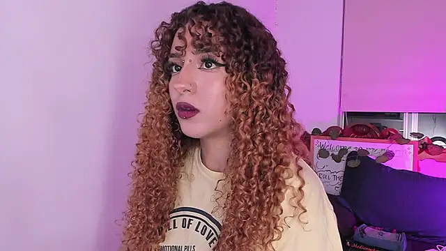 MaryJanelovers online show from April 7, 12:45 am