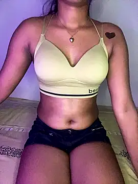 selena mia online show from January 12, 5:56 am