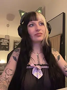 kittlunixx online show from March 24, 5:18 pm