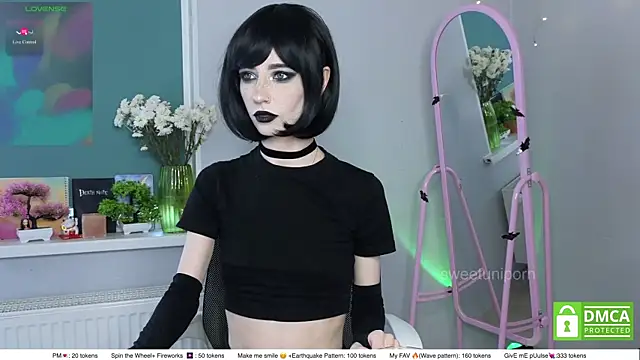 sweetuniporn online show from July 30, 7:53 am