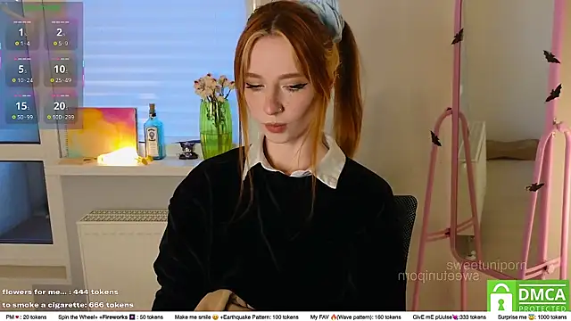 sweetuniporn online show from December 21, 12:42 pm