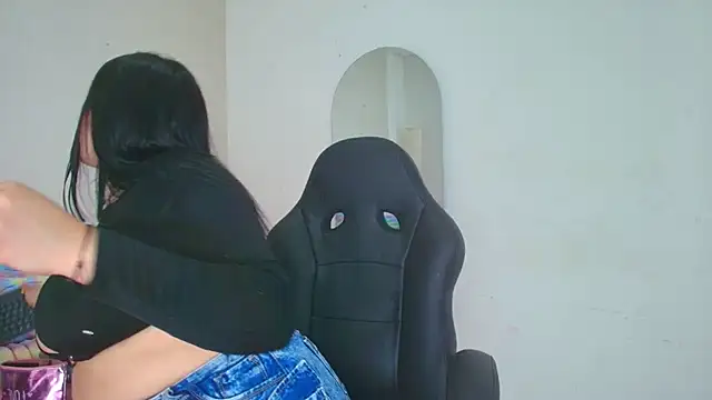 Kariina  69 online show from November 25, 2:25 am