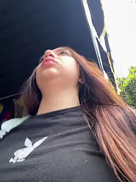 Mia  Gray online show from June 22, 6:05 pm