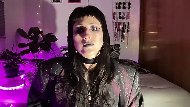 ELENA UMBRA online show from March 18, 3:55 am