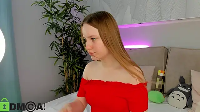 Candy Cansew online show from June 30, 1:05 am