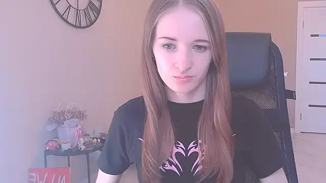 Snapshot of KateKayer chatting on September 16, 8:44 am KateKayer online show from September 16, 8:44 am