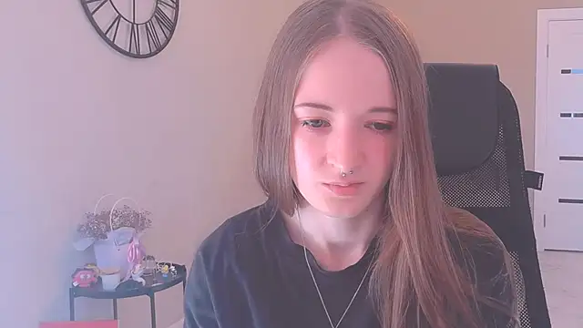 Snapshot of KateKayer chatting on September 23, 8:45 am KateKayer online show from September 23, 8:45 am