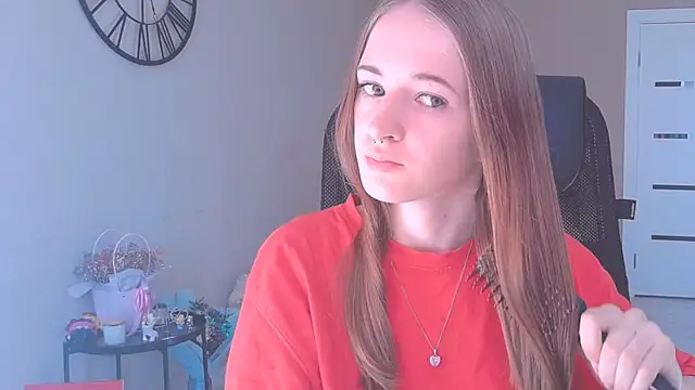 Snapshot of KateKayer chatting on September 11, 8:36 am KateKayer online show from September 11, 8:36 am
