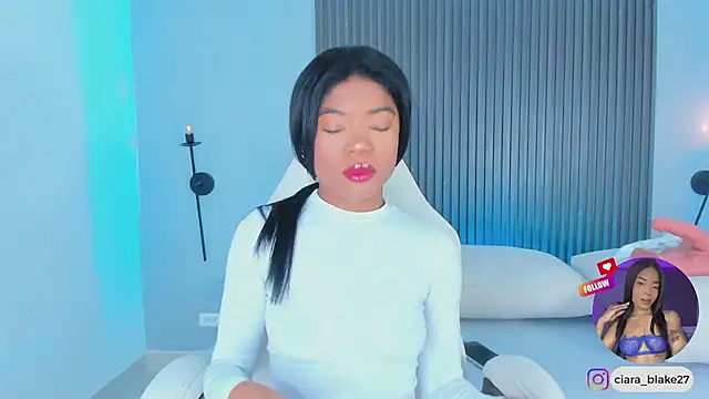ciara blake online show from July 16, 7:51 pm