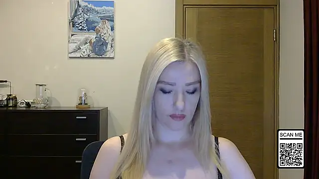 Wild Silk Desire online show from October 9, 1:15 pm