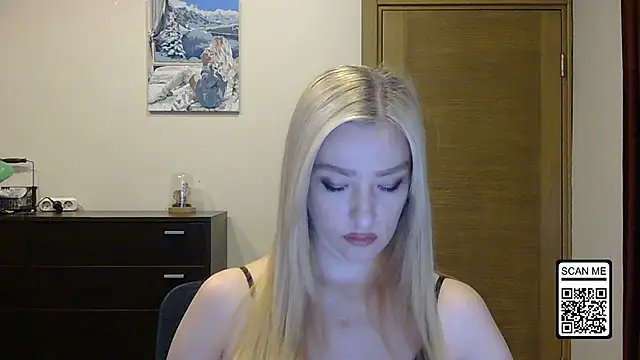 Wild Silk Desire online show from October 10, 1:38 pm