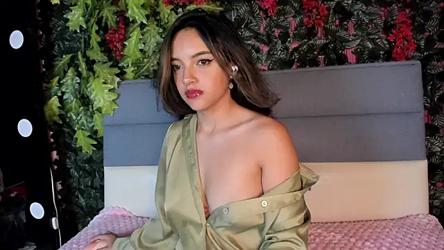 Victoriaa2 Doll online show from June 12, 8:39 pm