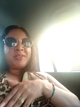 hotCOUPLEPETRA online show from June 7, 6:26 pm