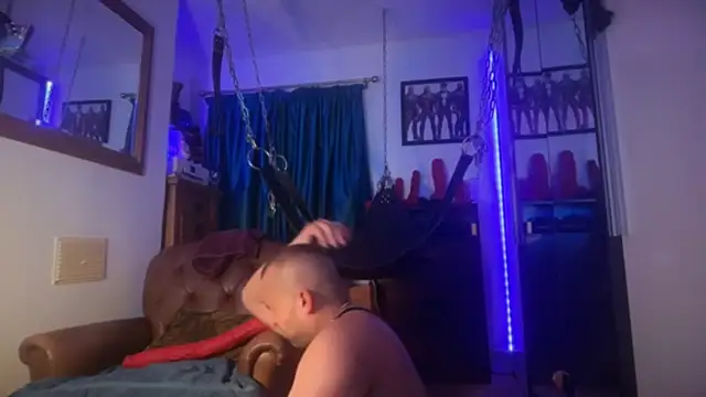 CloudyMuscleBeefy online show from March 12, 2:36 am