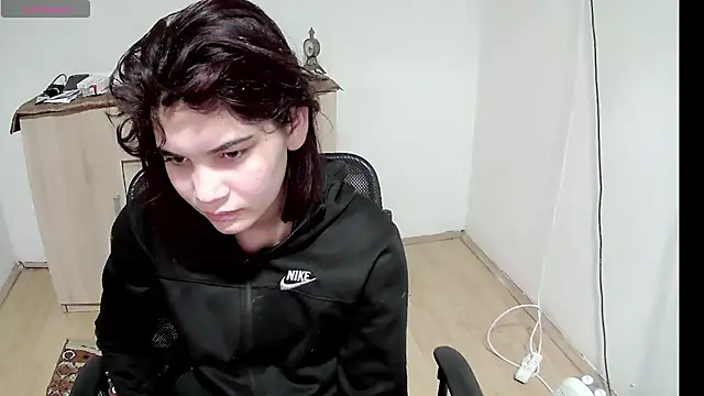 MalloryMyers online show from January 17, 8:49 pm