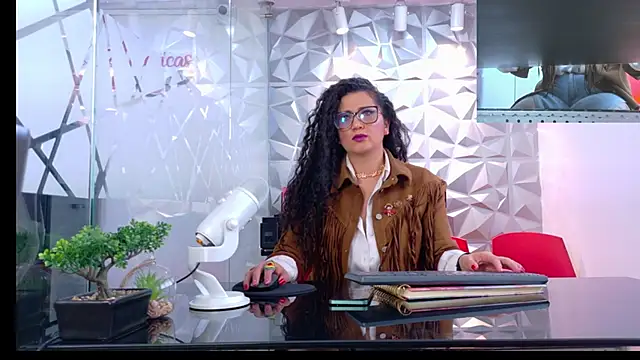 Dakota Rainbow22 online show from February 17, 5:34 pm