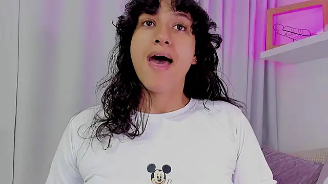 niia7 online show from February 20, 7:37 pm