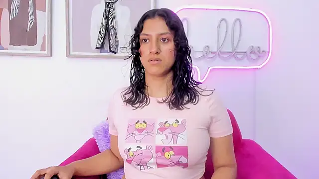 niia7 online show from June 20, 7:28 pm