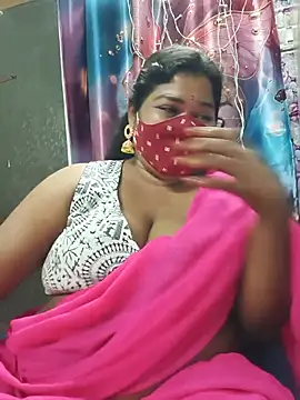 Liyaa 24 online show from August 4, 5:19 pm