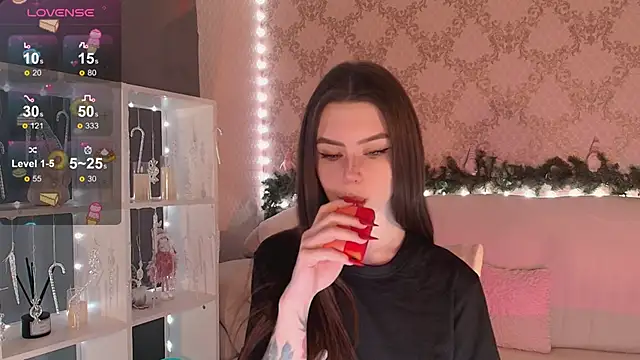 HolyMiax online show from January 8, 3:21 am