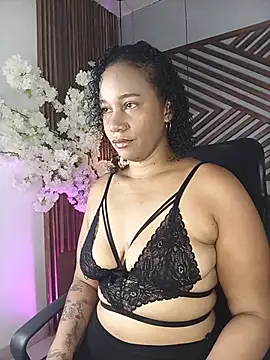 EbonyHorrny online show from July 9, 12:07 pm