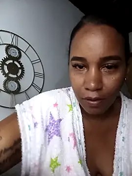 EbonyHorrny online show from April 29, 3:43 am