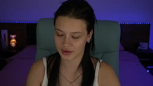 Snapshot of ReginaWine chatting on October 21, 7:07 pm ReginaWine online show from October 21, 7:07 pm