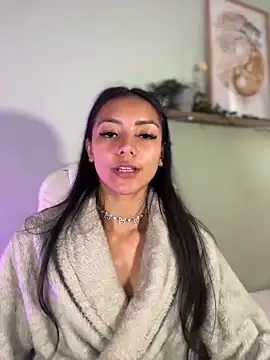 im-isabella online show from May 3, 2:09 pm