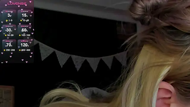  CuteAsFuck  online show from February 21, 6:52 pm