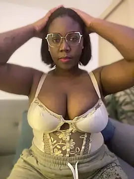 Alexia 24 online show from July 11, 3:39 am