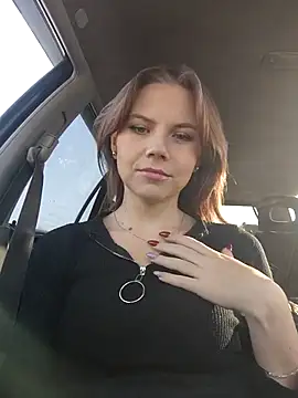 YOURLIKAA online show from December 2, 4:14 am