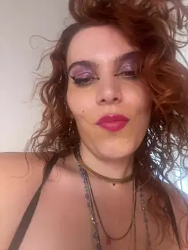 refem9 online show from August 3, 1:17 pm