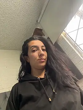 SALOME KORLAND online show from October 25, 2:25 pm