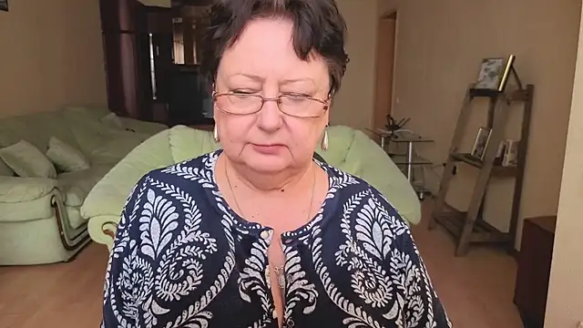 Margo Moll online show from March 13, 9:32 am